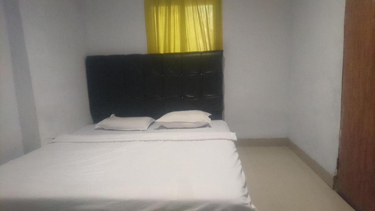 Sz Nine One Hotel Medan Exterior photo