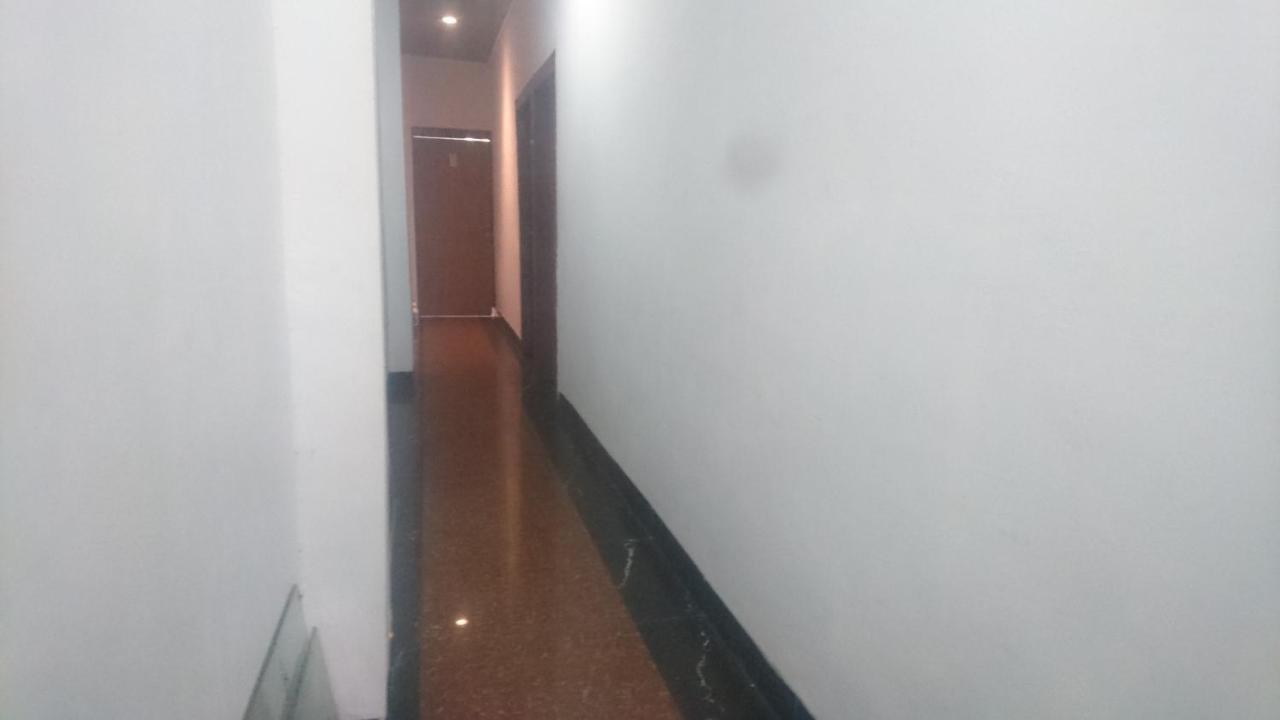 Sz Nine One Hotel Medan Exterior photo