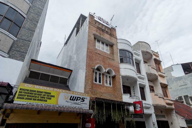 Sz Nine One Hotel Medan Exterior photo