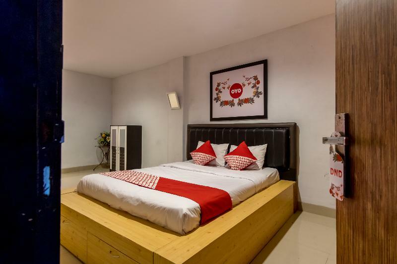 Sz Nine One Hotel Medan Exterior photo