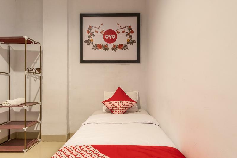 Sz Nine One Hotel Medan Exterior photo